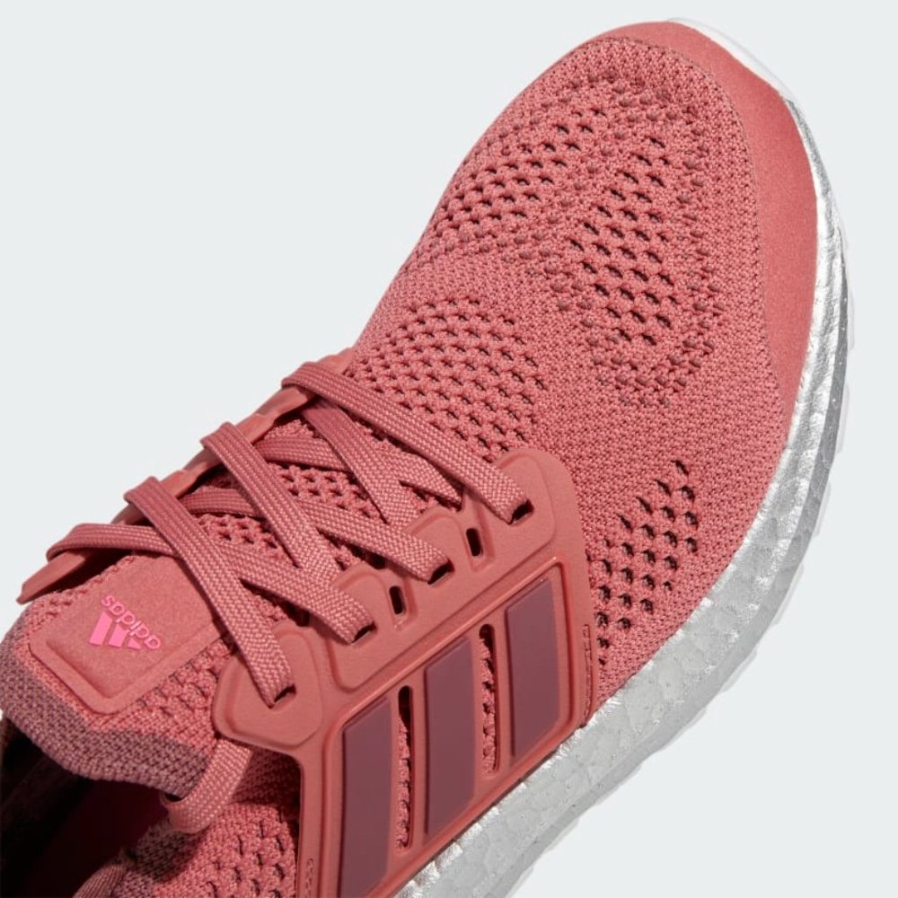 [NEW]‎ Women's adidas UltraBoost 19.5 DNA Running Shoes Size 9.5 GZ6476 - Picture 7 of 8